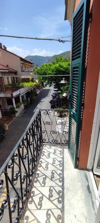 Ideale Per Escursionisti, A Pochi Minuti Dal Mare E Dalle Falesie- Casa Celeste Cisano sul Neva 外观 照片